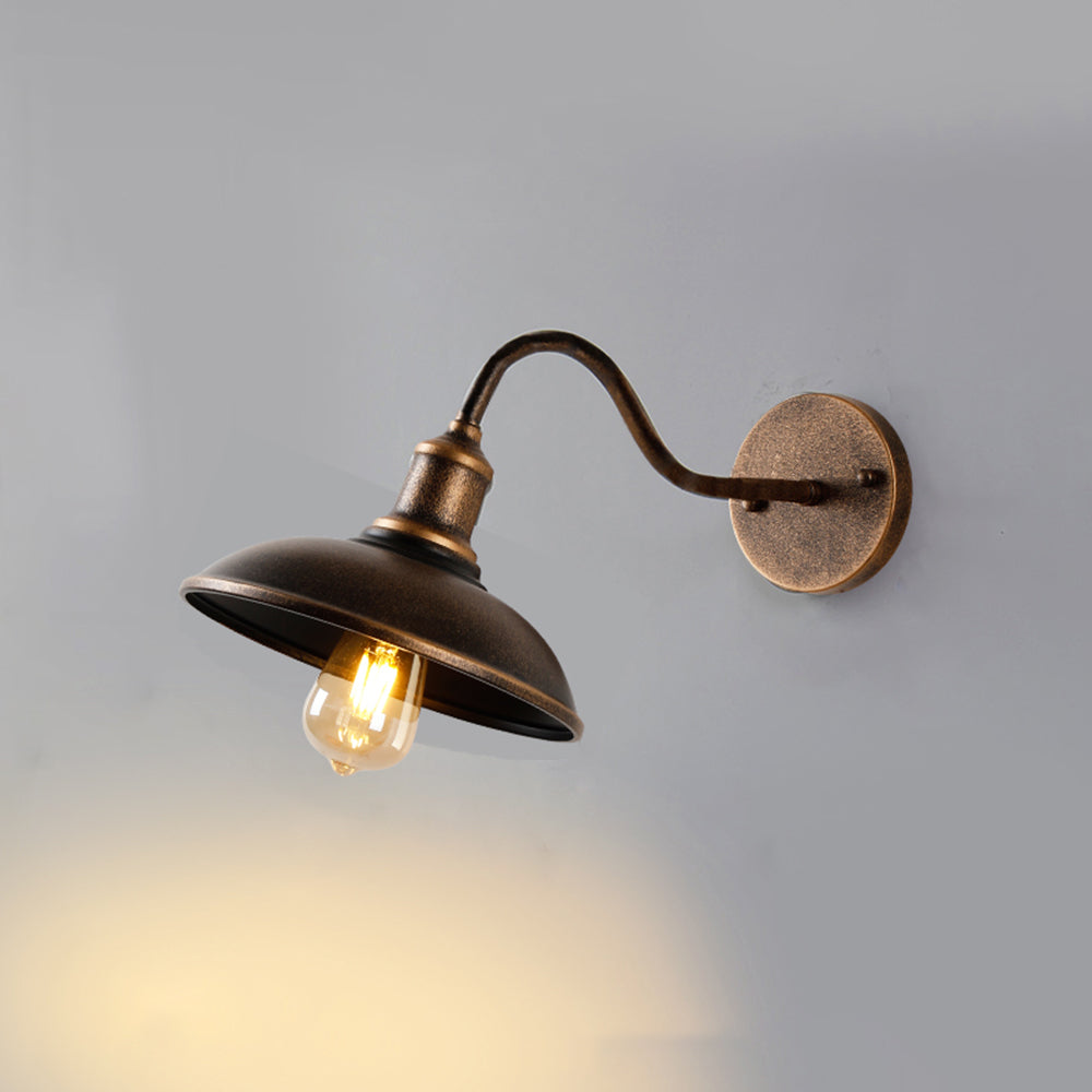 Alessio - Vintage-Style Antique Brass Waterproof Outdoor Wall Lamp, IP65 Rated