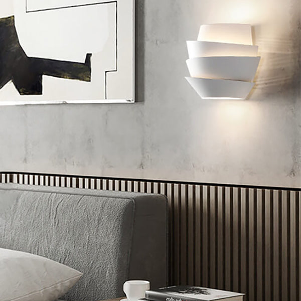ShineLux - Modern Wall Lamp With Dual Iron Lights