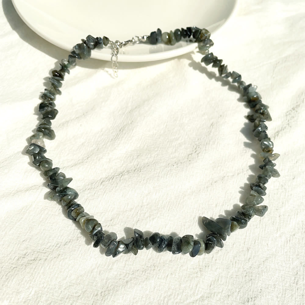 Welvora - Elegant Polished Crystal Necklace