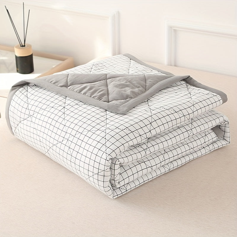 Pomrick - Lightweight Summer Quilt for Cool Nights