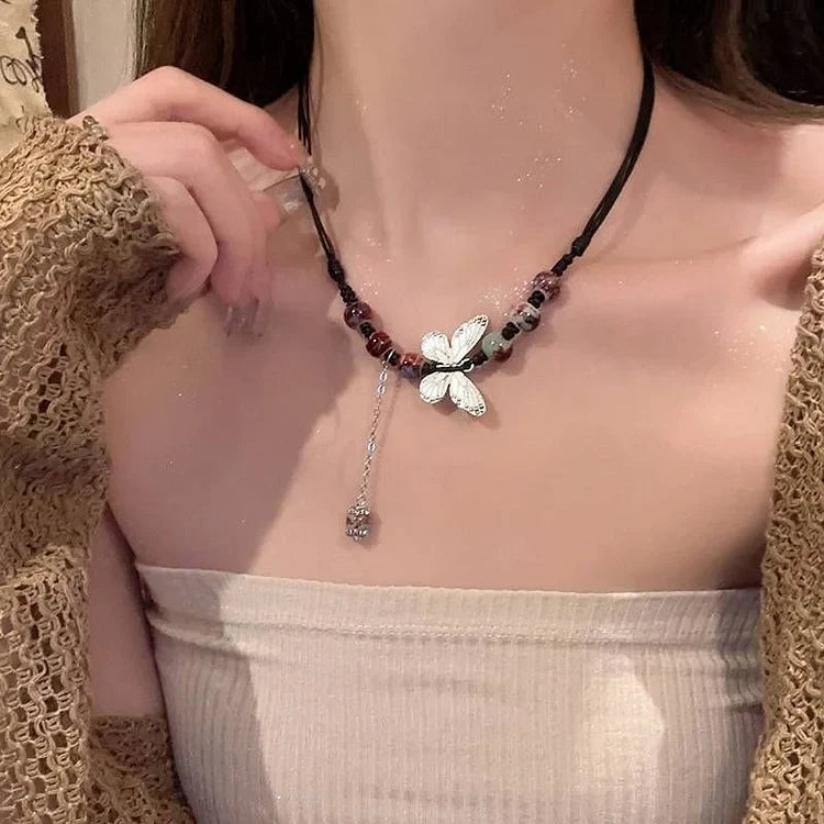 Aurora Necklace - Butterfly and Pearl Elegance