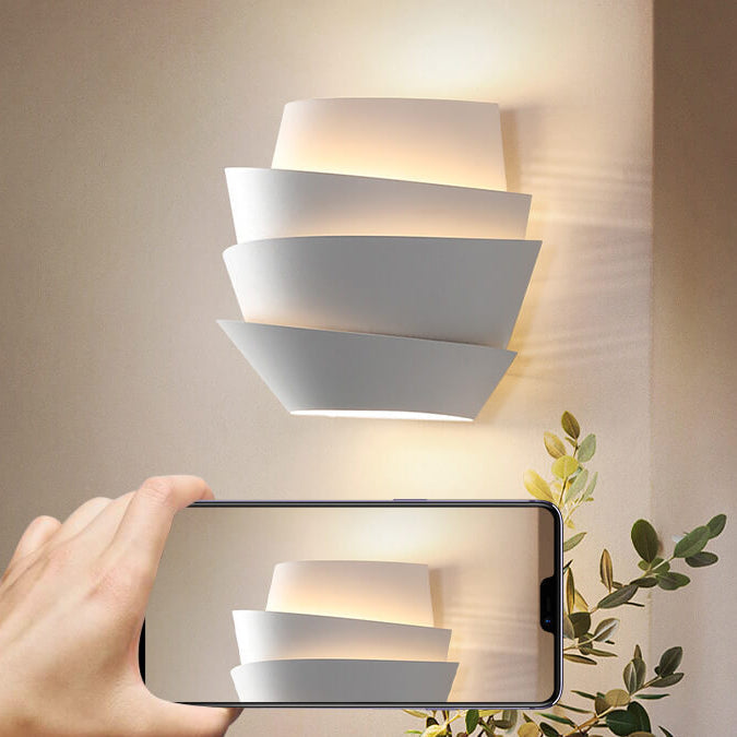 ShineLux - Modern Wall Lamp With Dual Iron Lights