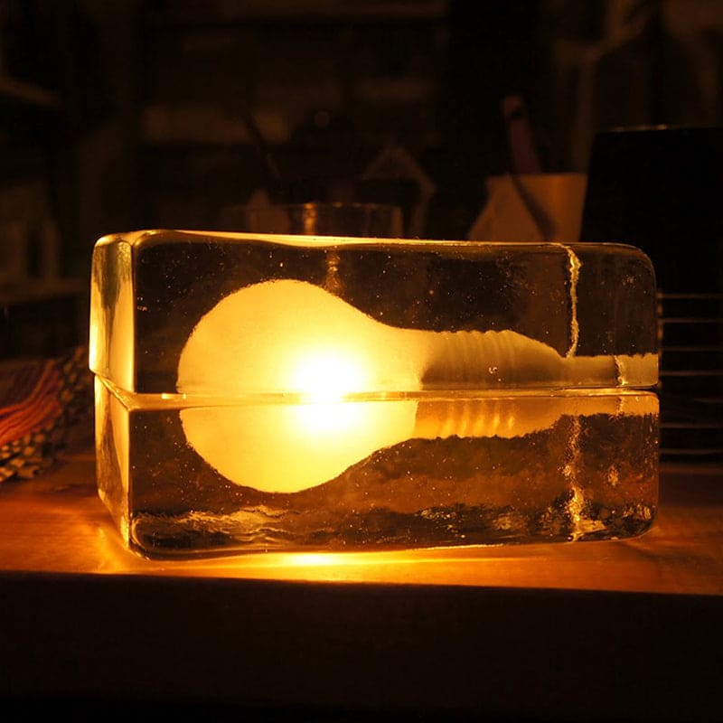 Clarridge - Modern Ice-Cube Shaped Design