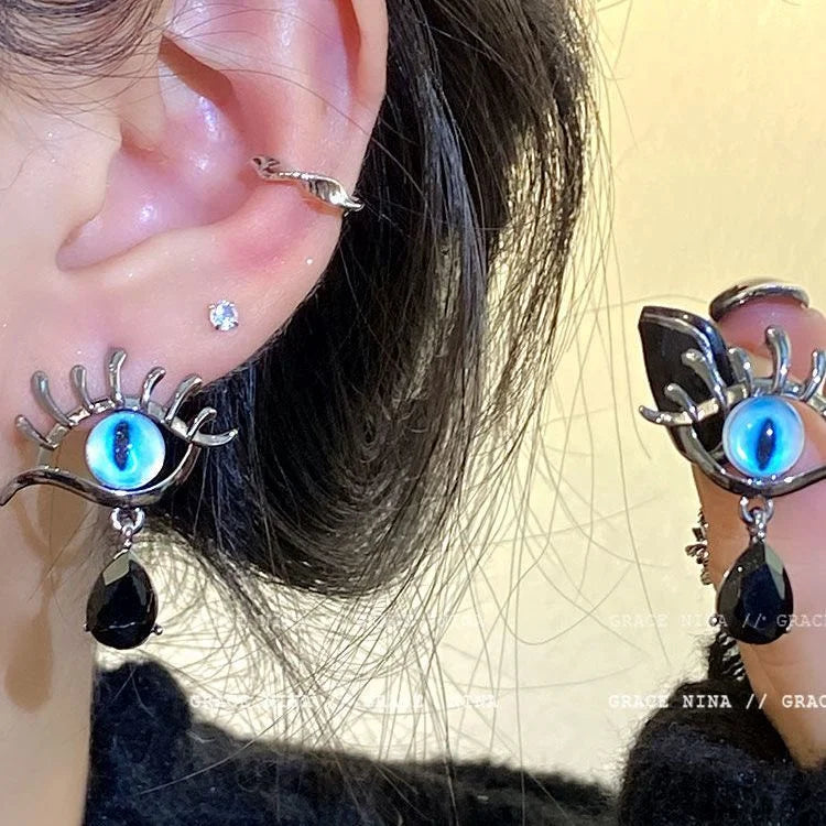 Yara Evil Eye Earrings - Enchanting Everyday Elegance