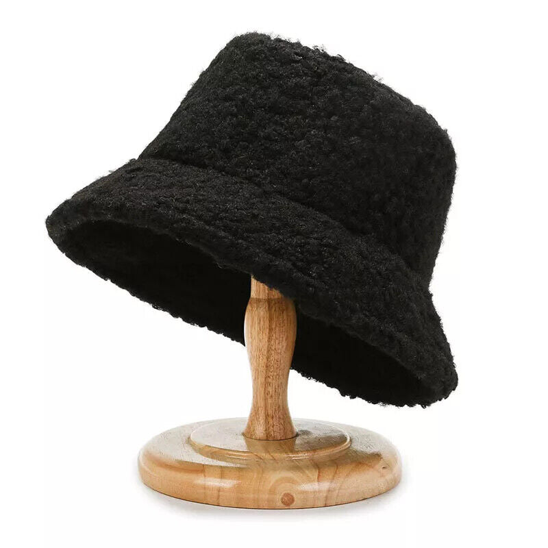 CozySheep Hat - Cozy Teddy Bucket Hat for Winter Days