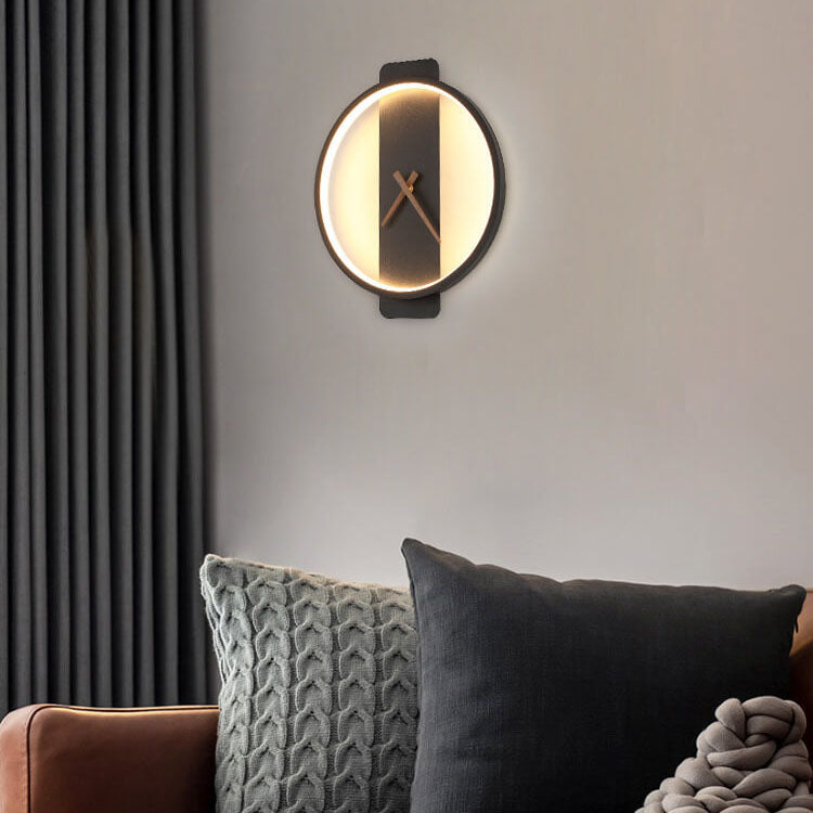 Cirel Bay - Clock-Shaped LED Wall Lamp Design