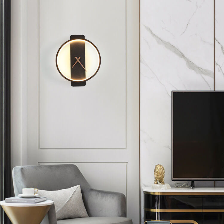 Cirel Bay - Clock-Shaped LED Wall Lamp Design