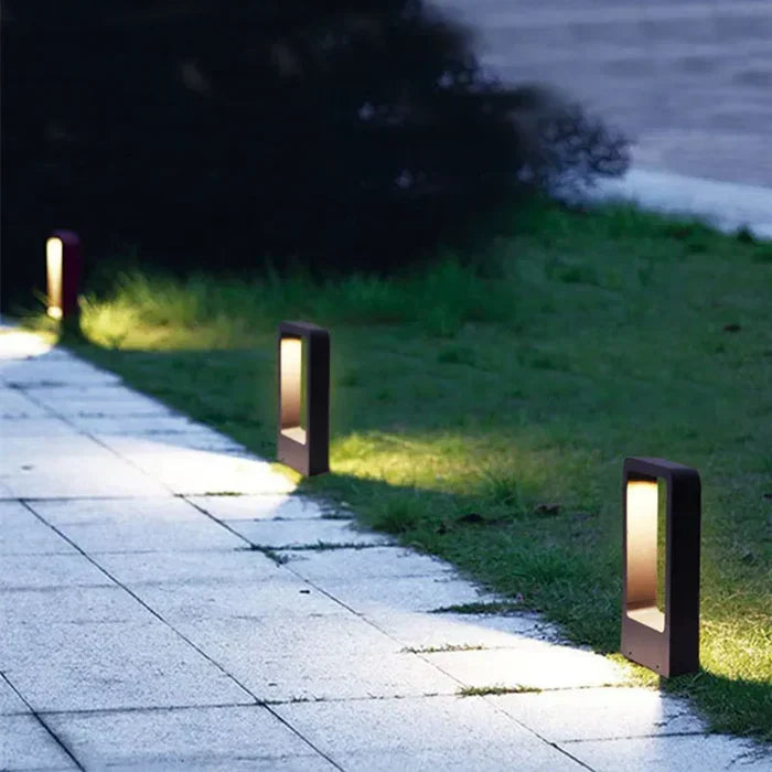 TerraBeam - Robust Outdoor Ground Spotlight