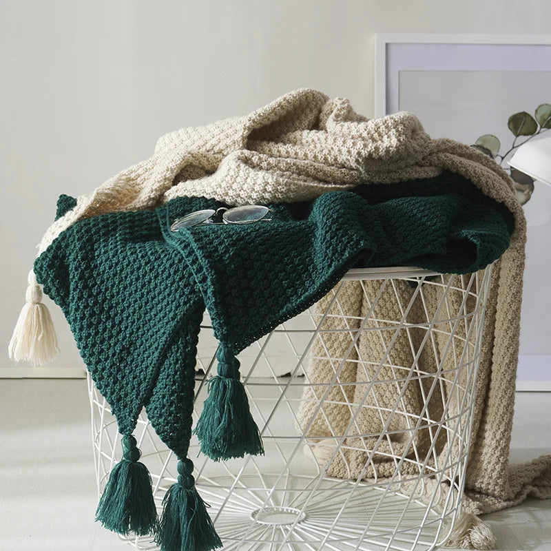 NordicCozy - Hand-Woven Wool Throw Blanket with Fringe