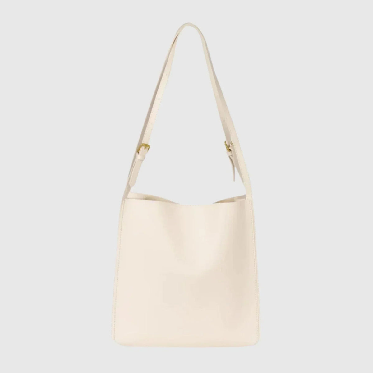 RetroChic Handbag - Vintage-Style Fashion Bag