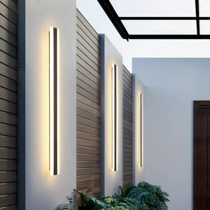 RainGuard Light - Durable Weatherproof Outdoor Wall Lamp