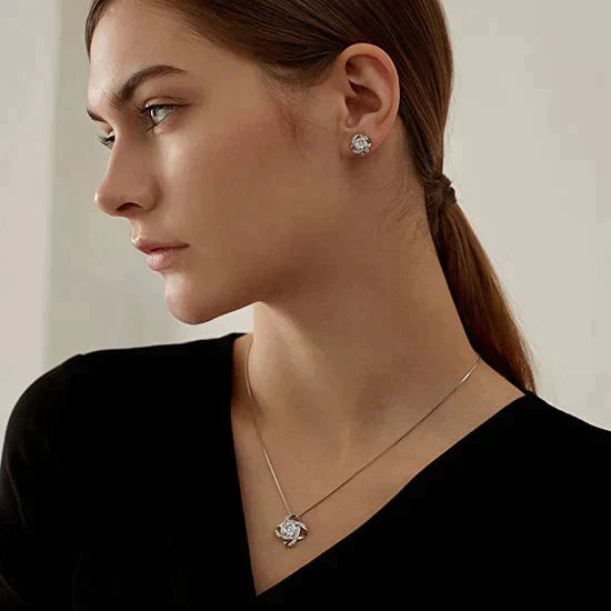 Eovelle - Charming Love Knot Necklace and Earrings Set
