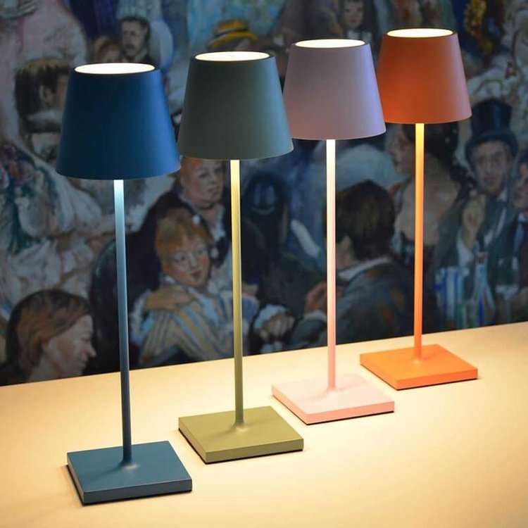 Wablin - Wireless Rechargeable LED Table Lamp