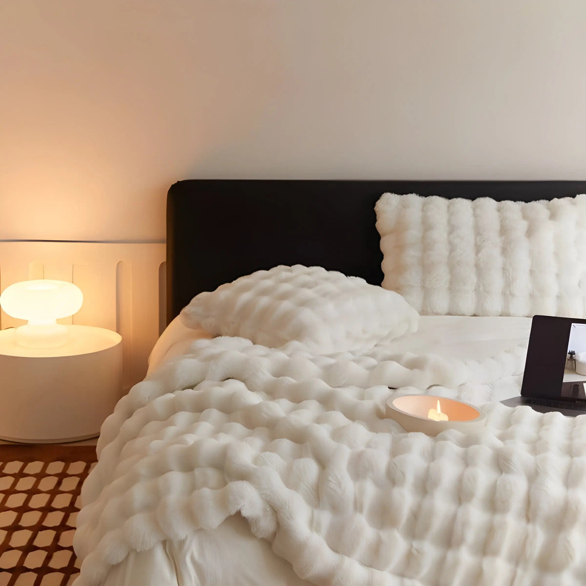 Klemsdale - Ultra-Soft Fleece Throw Blanket