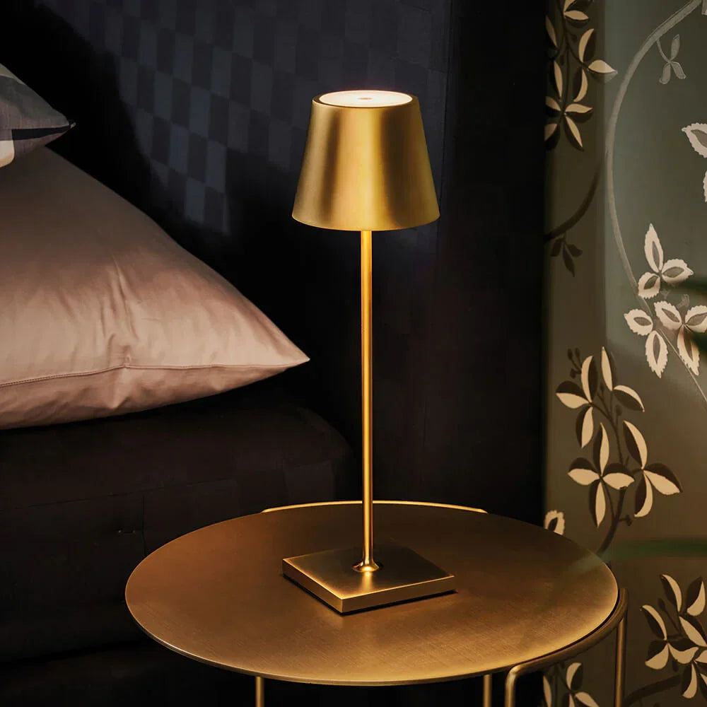 WattNest - Wireless Charging Table Lamp
