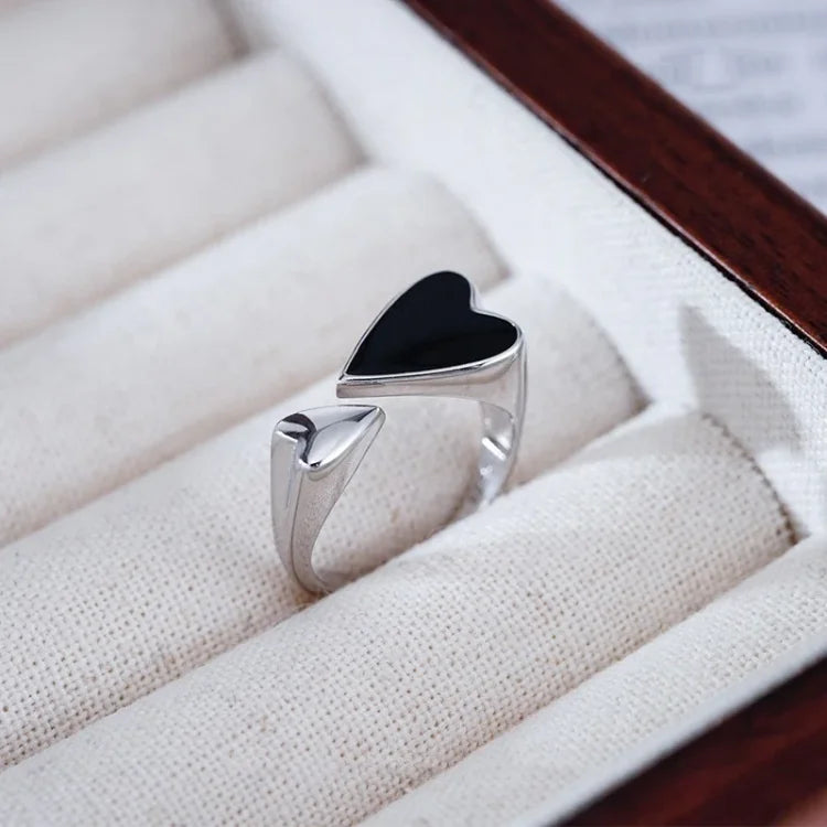 Evelyn - Symmetrical Heart Ring in Sterling Silver