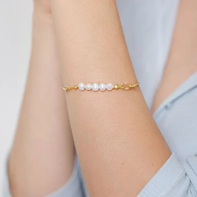 Lacielle Bracelet - Delicate Pearl Bracelet
