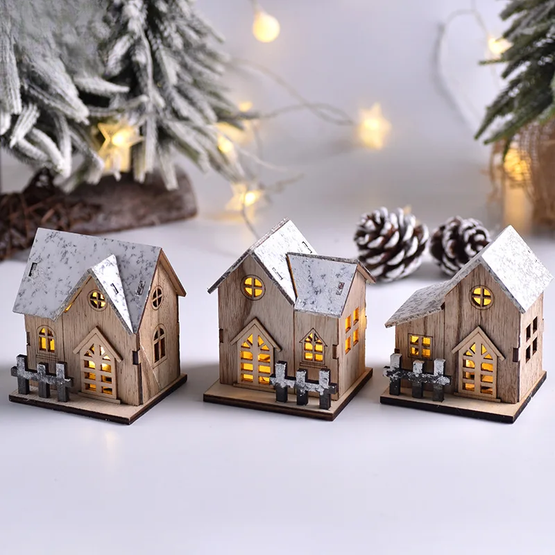 Hirnvale - Enchanting House-Shaped LED Lantern