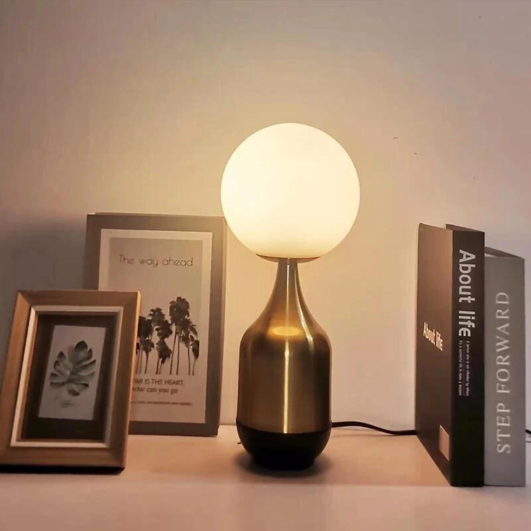 Vaentry - Glass Globe Table Lamp