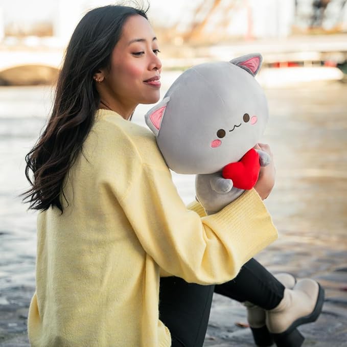 Soft Gray Cat with Heart - Cuddly Plush Toy for All Ages
