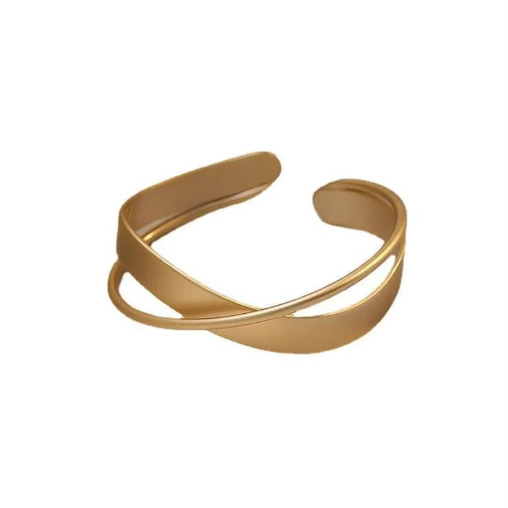 Elisa - Gold Infinity Bracelet with Matte Finish