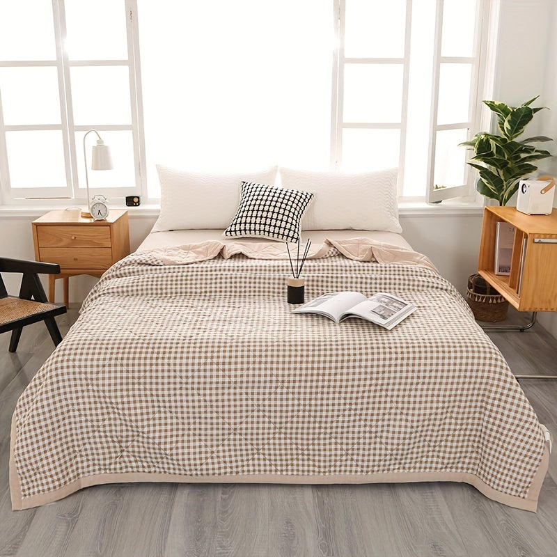 Pomrick - Lightweight Summer Quilt for Cool Nights