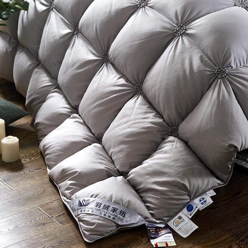 Defwood - Ultra-Plush Comforter For Restful Sleep
