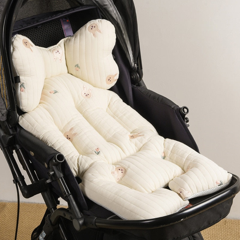 SnuggleRide - Cozy Stroller Cushion with Stylish Prints