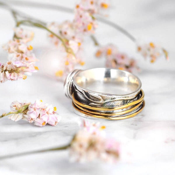Eswenna - Enchanting Aquamarine Spinner Ring