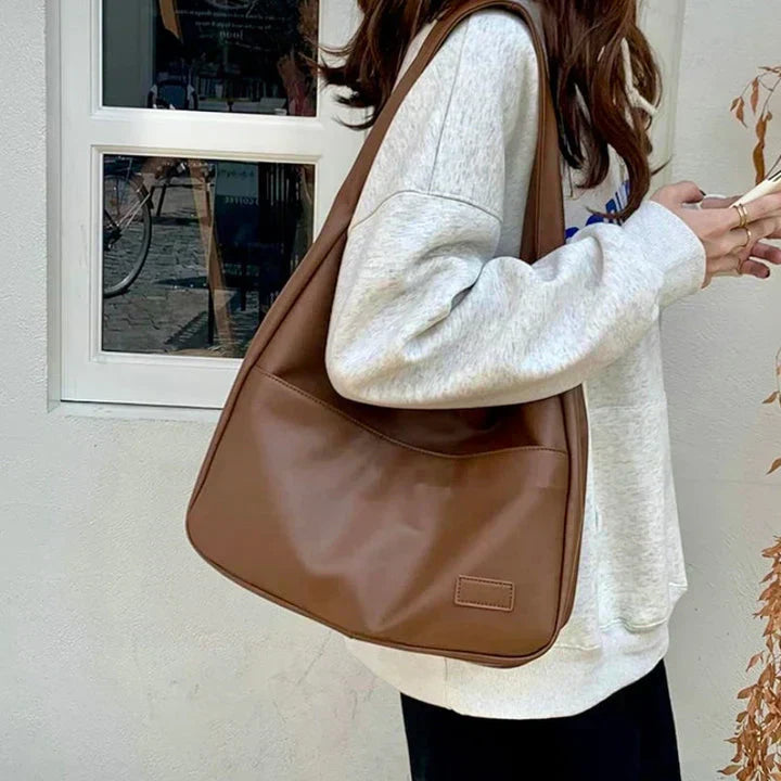 EleganceCarry - Elegant Leather Shoulder Bag for Women
