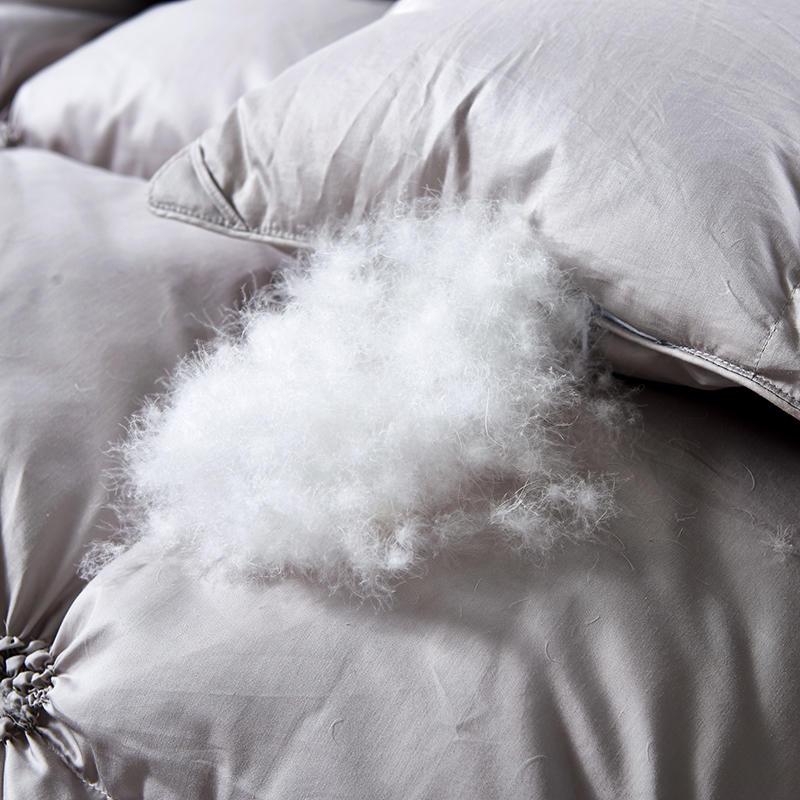 Defwood - Ultra-Plush Comforter For Restful Sleep