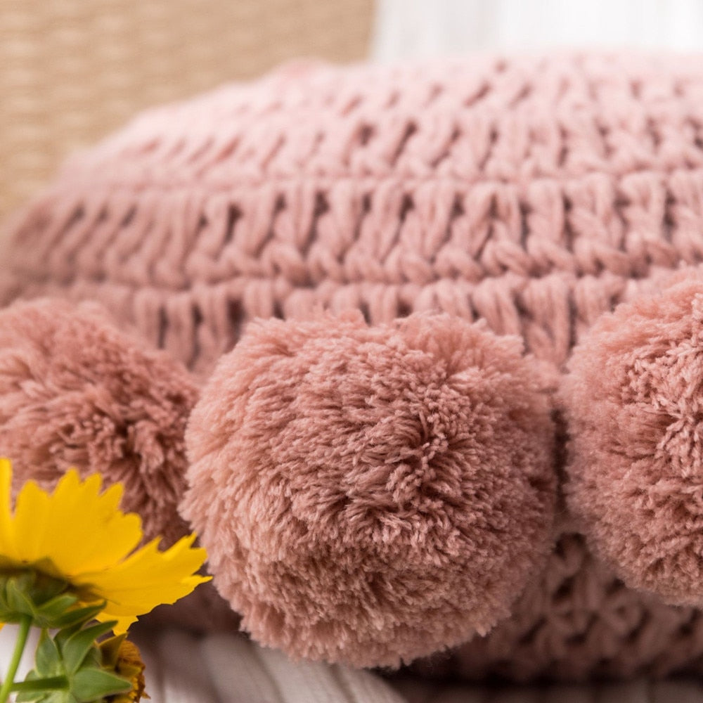 CozyCushion - Soft Decorative Throw Pillow for Home