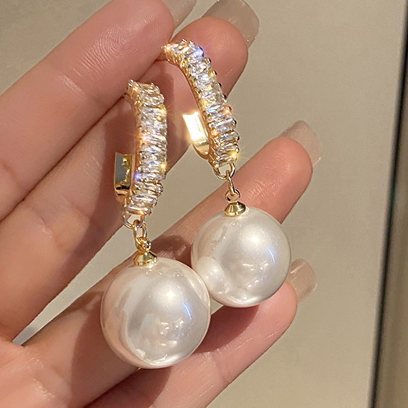 Amara Collection Pearl Earrings - Elegant Sparkling Zirconia Design