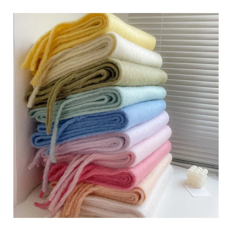 RoyalSoft Scarf - Luxury Cashmere for Winter