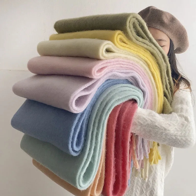 RoyalSoft Scarf - Luxury Cashmere for Winter