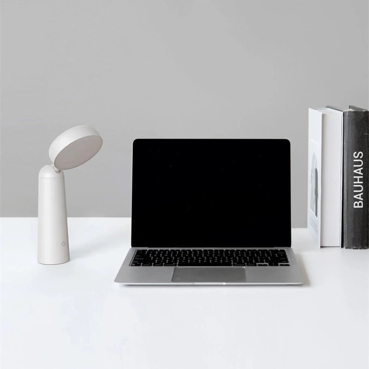 Dakoro - Black And Gold LED Table Lamp