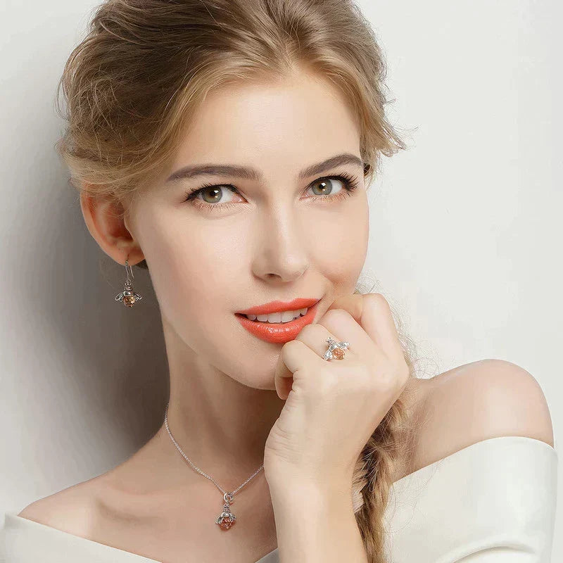 Guinelle - Queen Bee Drop Earrings