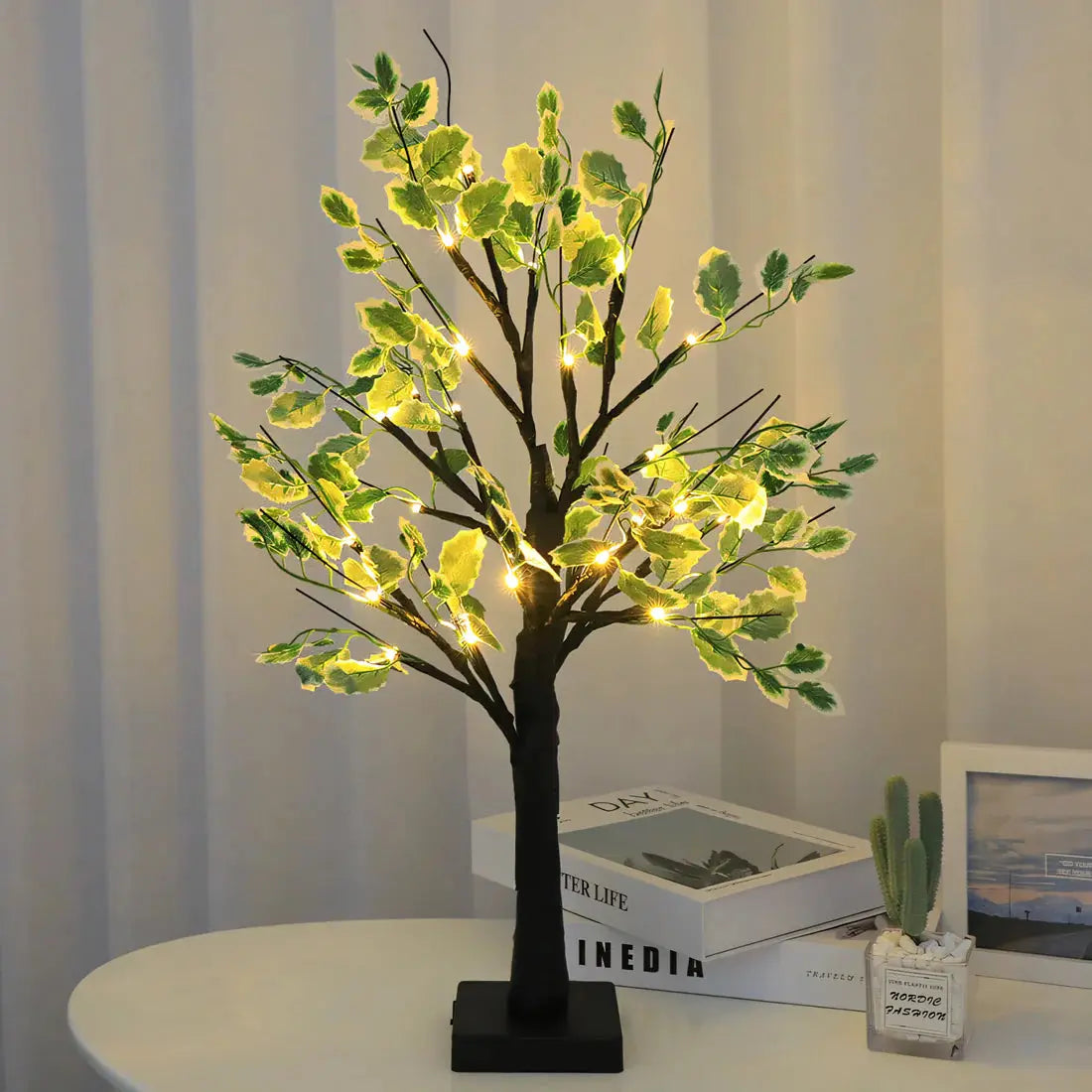 Weilcross - LED Tree Table Lamp