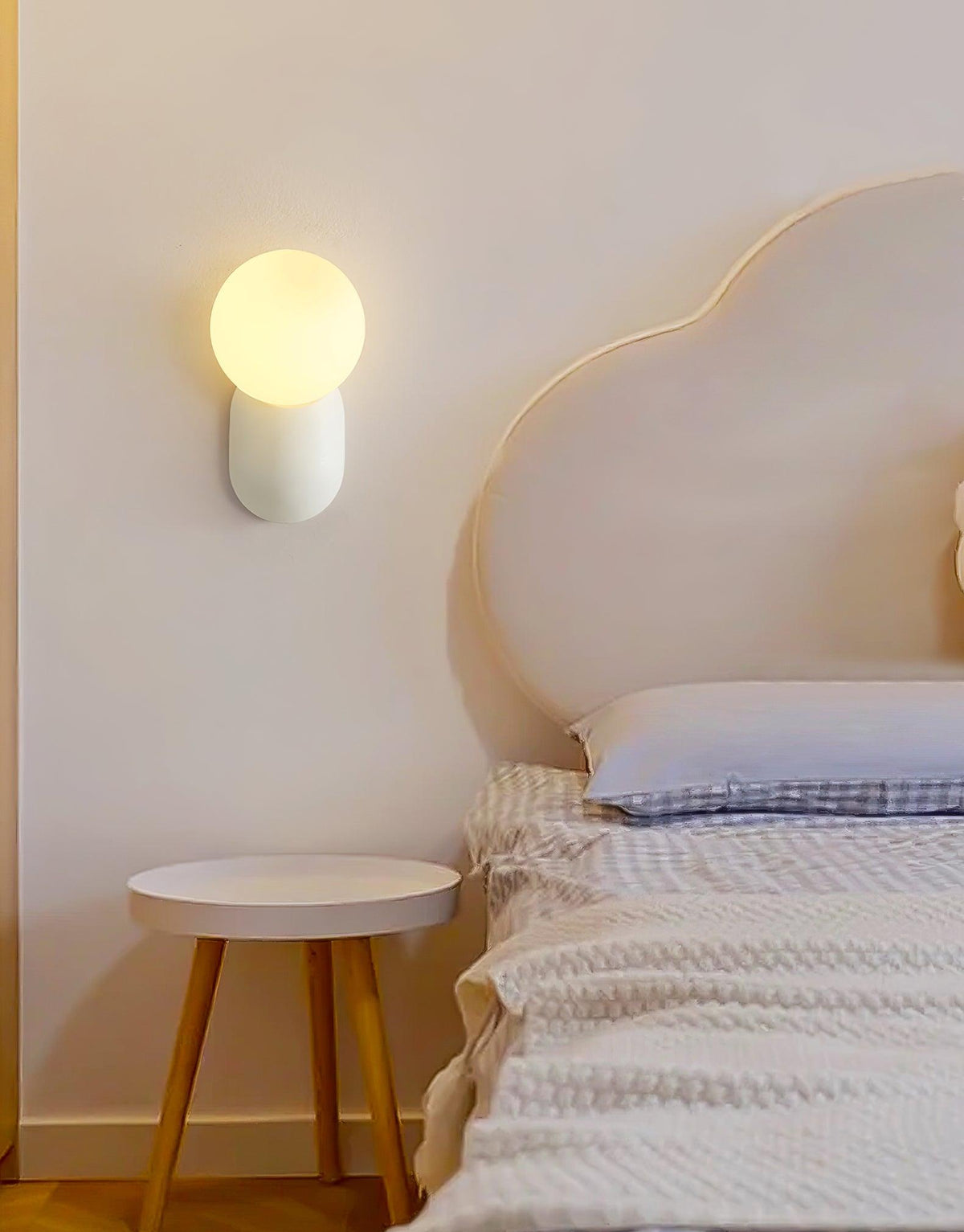 Frimwell - Warm Ambient LED Lighting