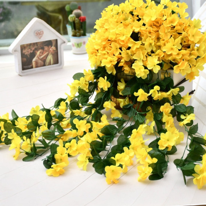 Hartcrest - Lifelike Faux Orchid Flowers