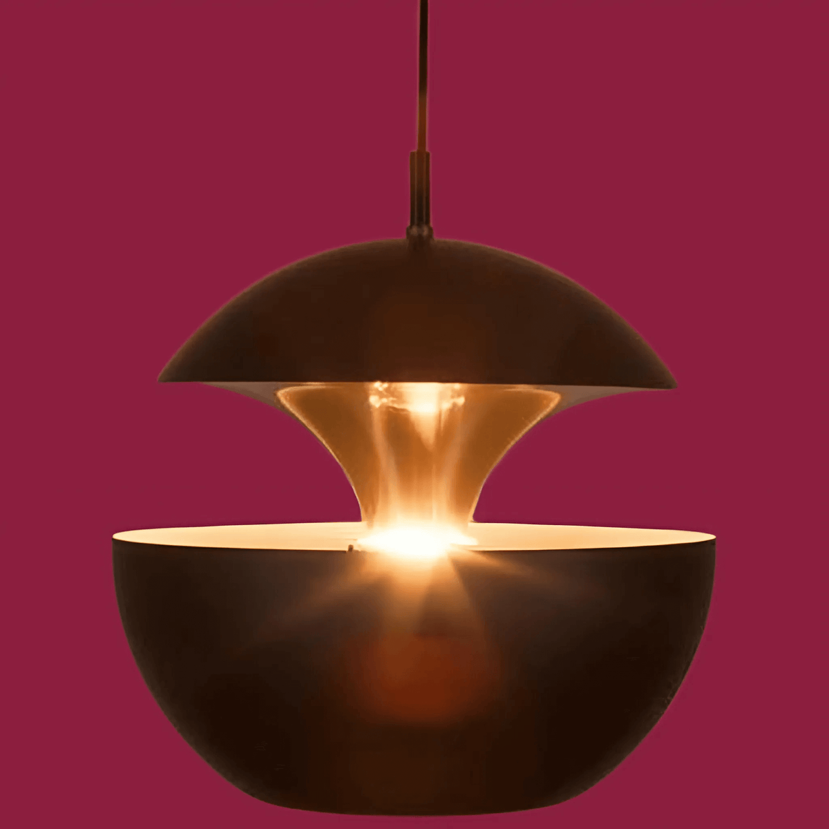 GoldGlow - Elegant Gold Pendant Light
