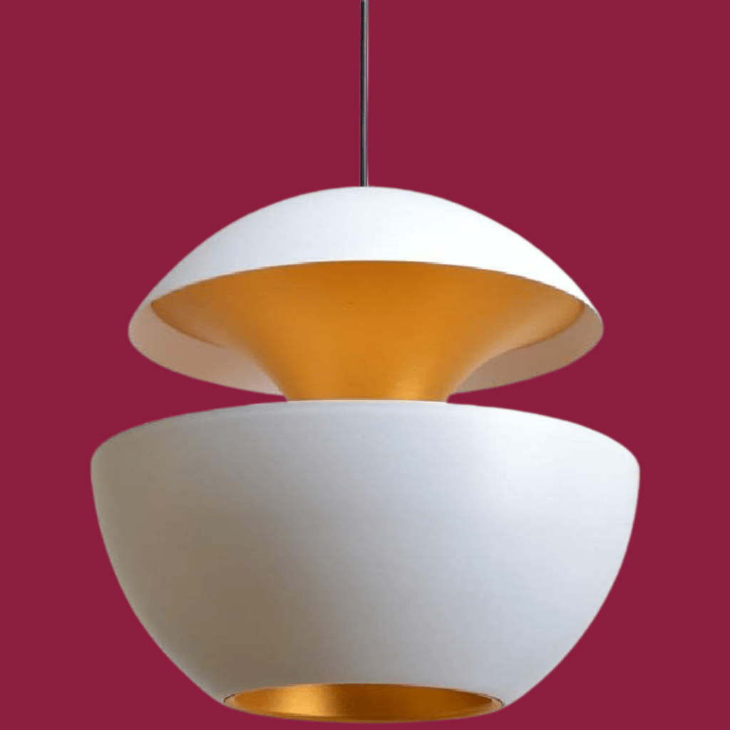 GoldGlow - Elegant Gold Pendant Light