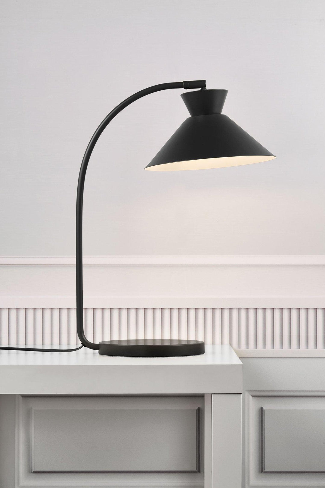Kolvestra - Statement Accent Lamp for Any Room