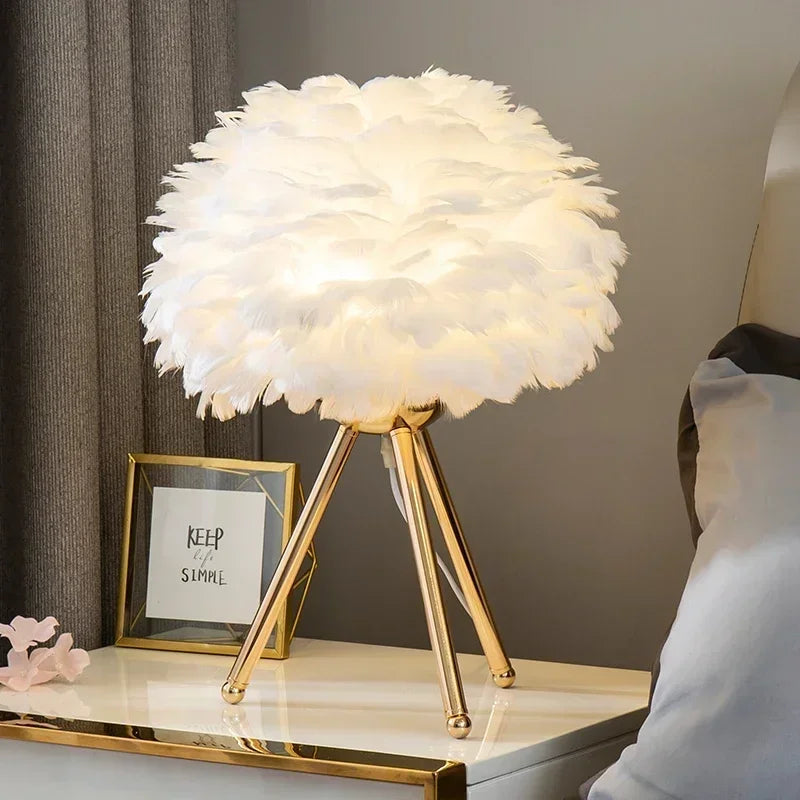 Namzel - Natural Elegant Goose Feather Table Lamp