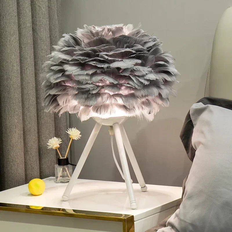 Namzel - Natural Elegant Goose Feather Table Lamp