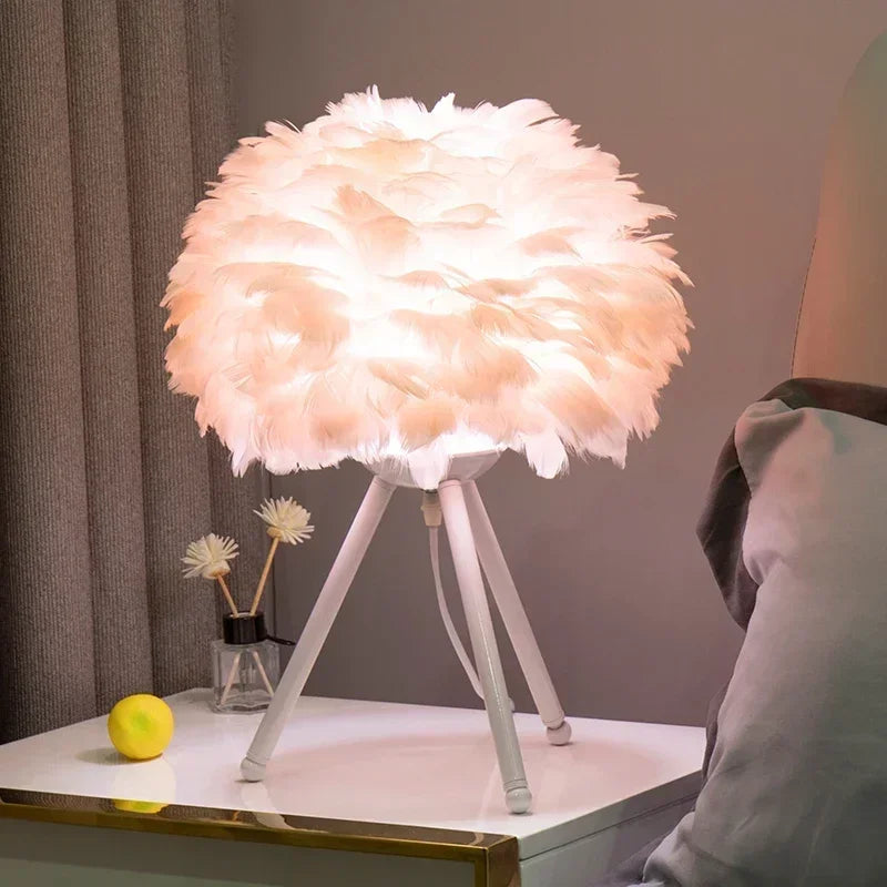 Namzel - Natural Elegant Goose Feather Table Lamp