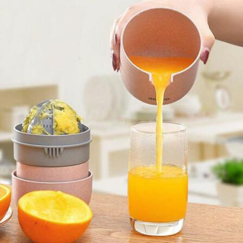 JuicyPress - Non-Slip Citrus Juicer with Style