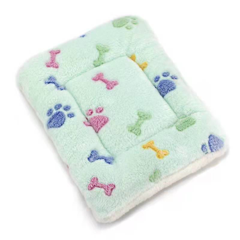 PetCloud - Ultra-Soft Fleece Pet Cushion for Cats and Dogs