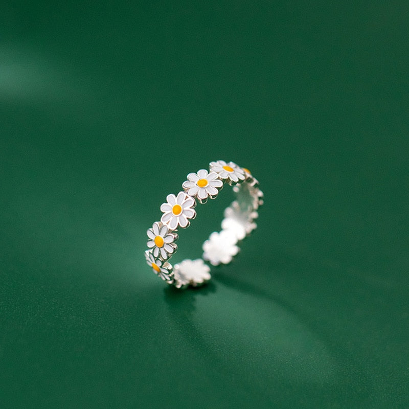 Eposia - Daisy Flower Ring in 925 Sterling Silver