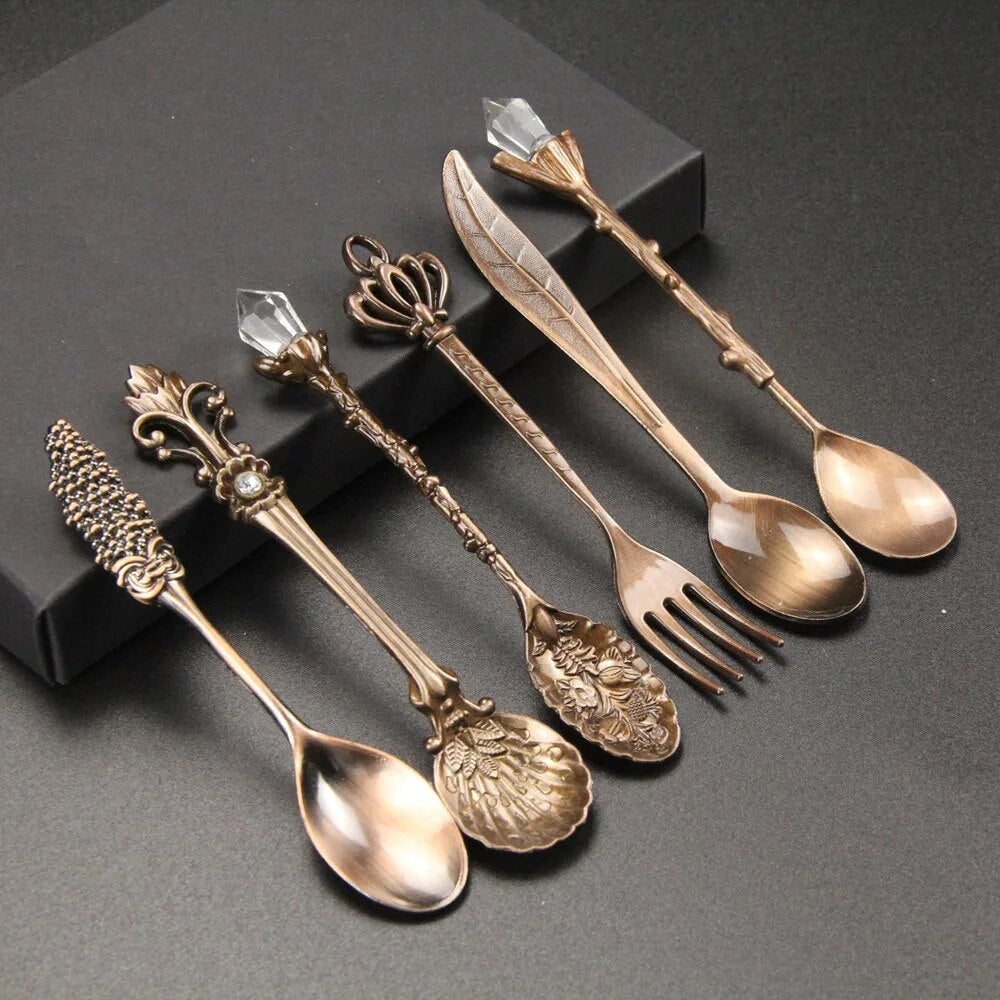 Bidoro - Classic European Court Style Spoon